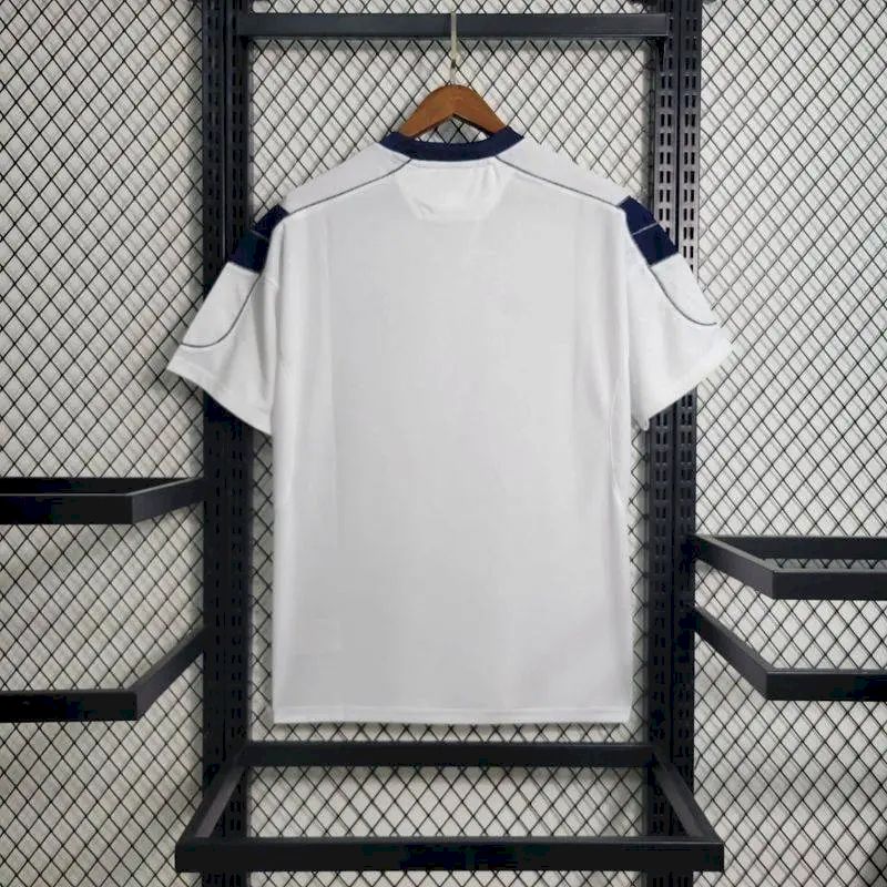 Retro's Manchester United 2000/01 Away Jersey