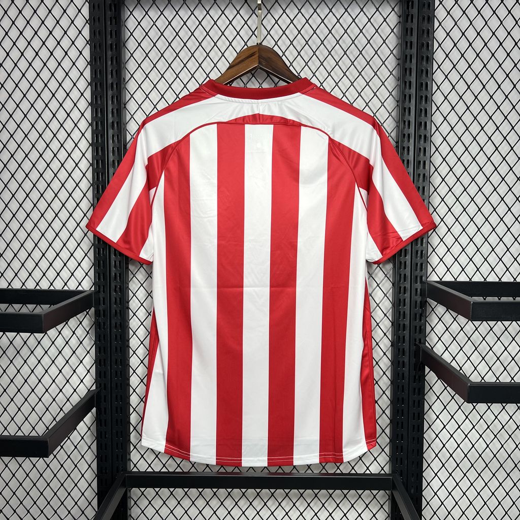 Retro's Sunderland 2005/06 Home Jersey