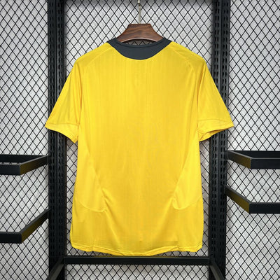 Retro's Arsenal FC 2005/06 Away Jersey