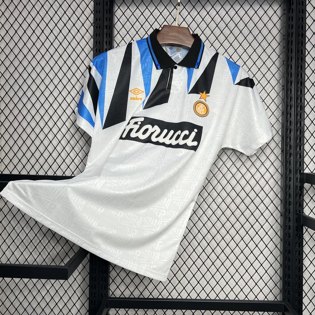 Retro's Inter Milan 1992/93 Away Jersey