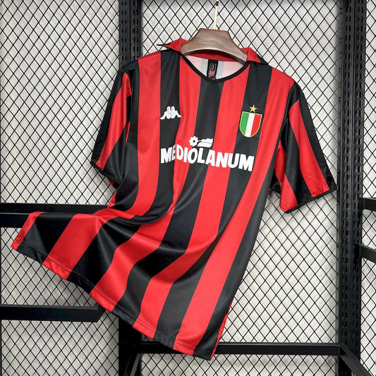 Retro's AC Milan 1988/89 Home Jersey