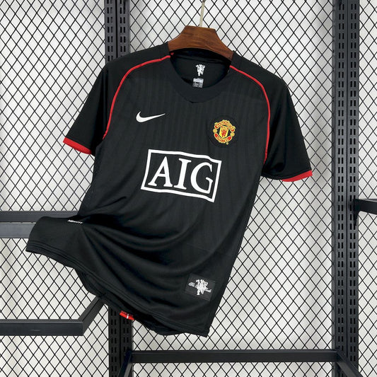 Retro's Manchester United 2007/08 Third Jersey
