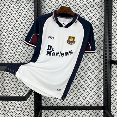 Retro's West Ham United 1999/00 Away Jersey