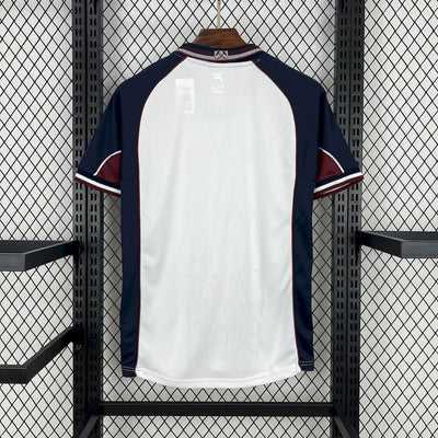 Retro's West Ham United 1999/00 Away Jersey
