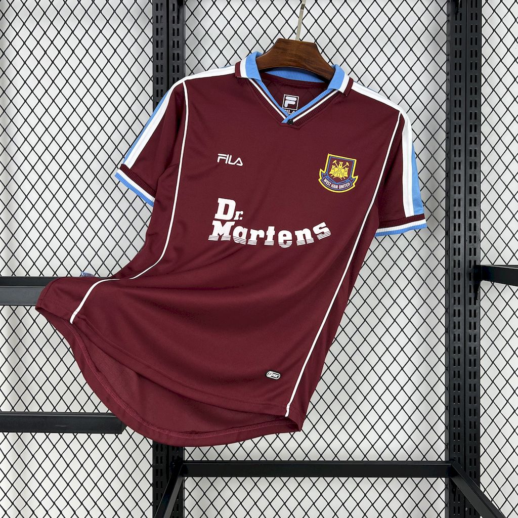 Retro's West Ham United 1999/00 Home Jersey
