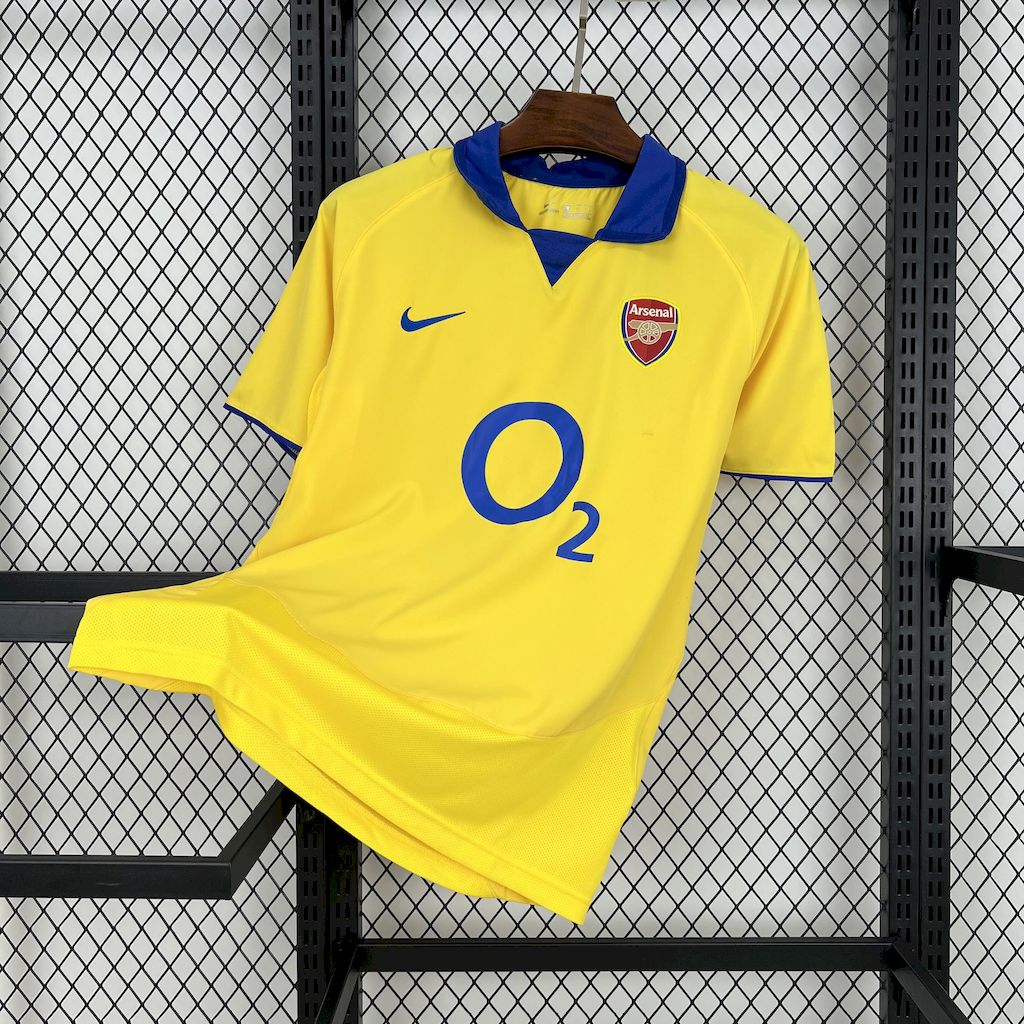 Retro's Arsenal FC 2003/04 Away Jersey