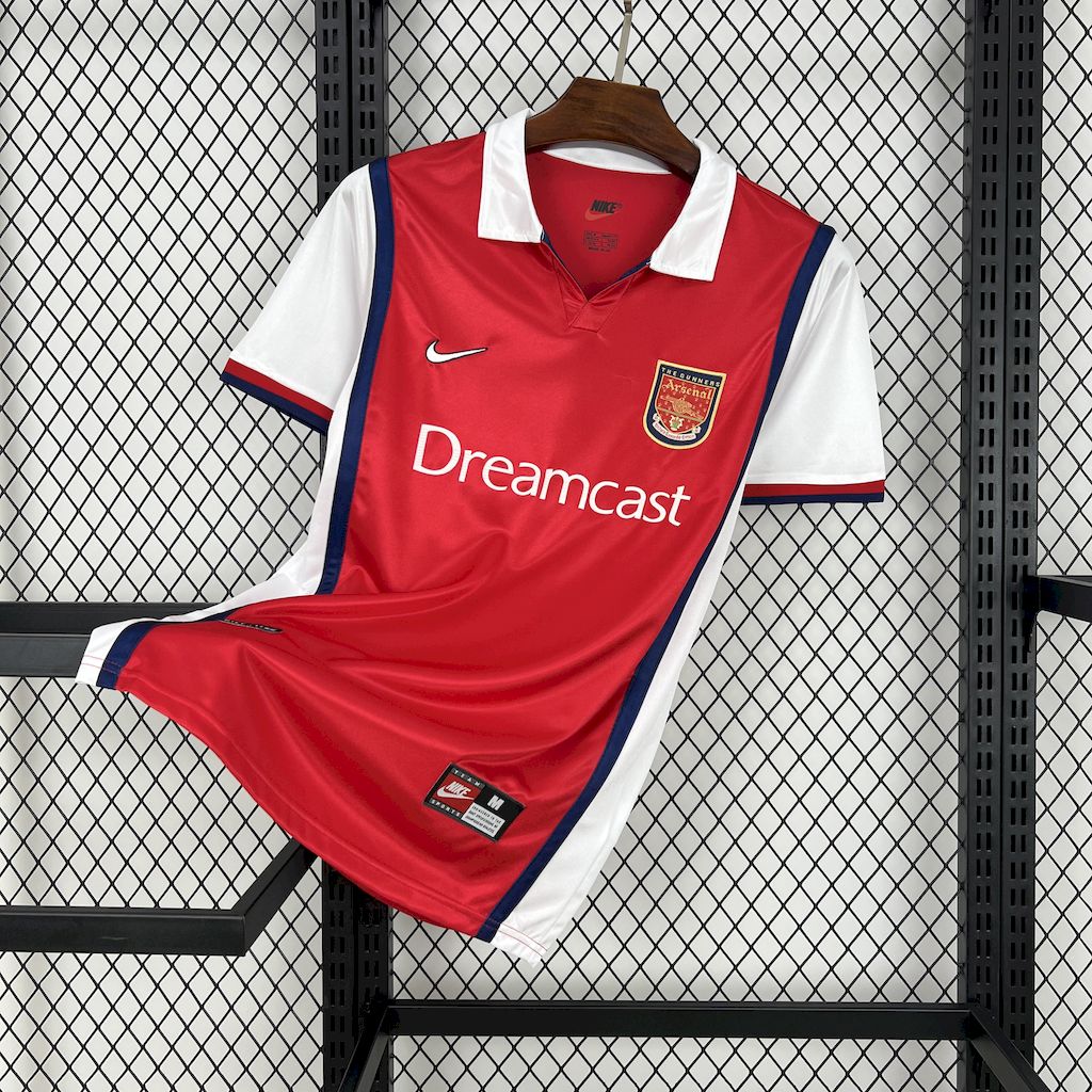 Retro's Arsenal FC 1999/00 Home Jersey