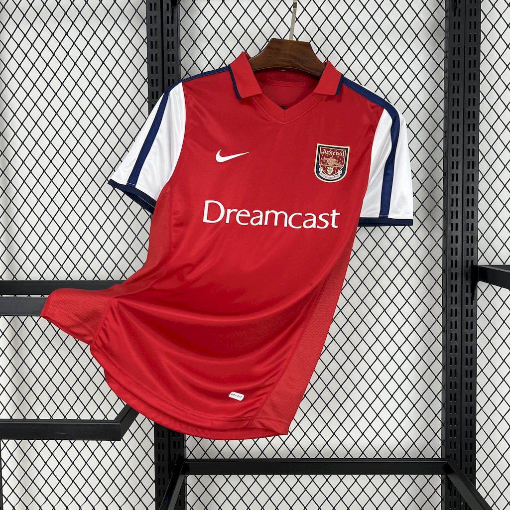 Retro's Arsenal FC 2000/01 Home Jersey