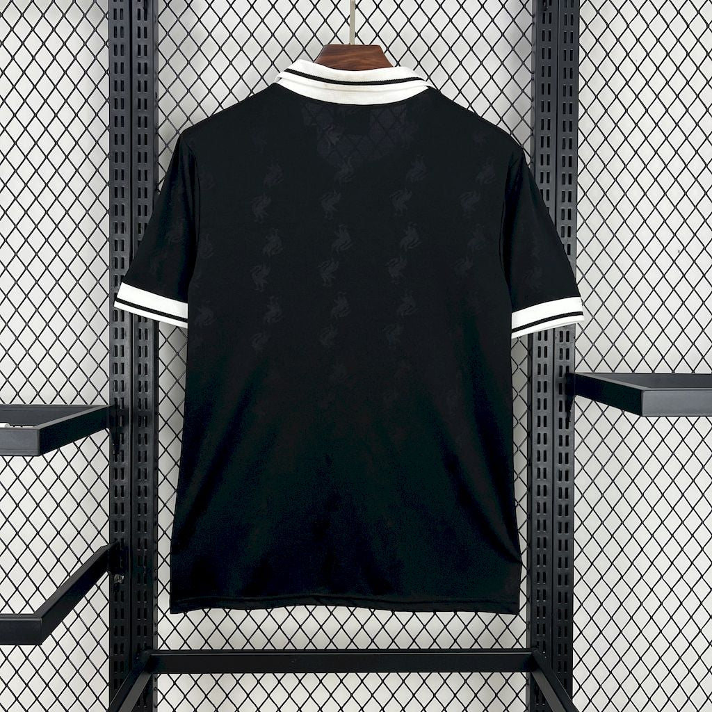 Retro's Liverpool FC 1996/97 Black Edition Jersey