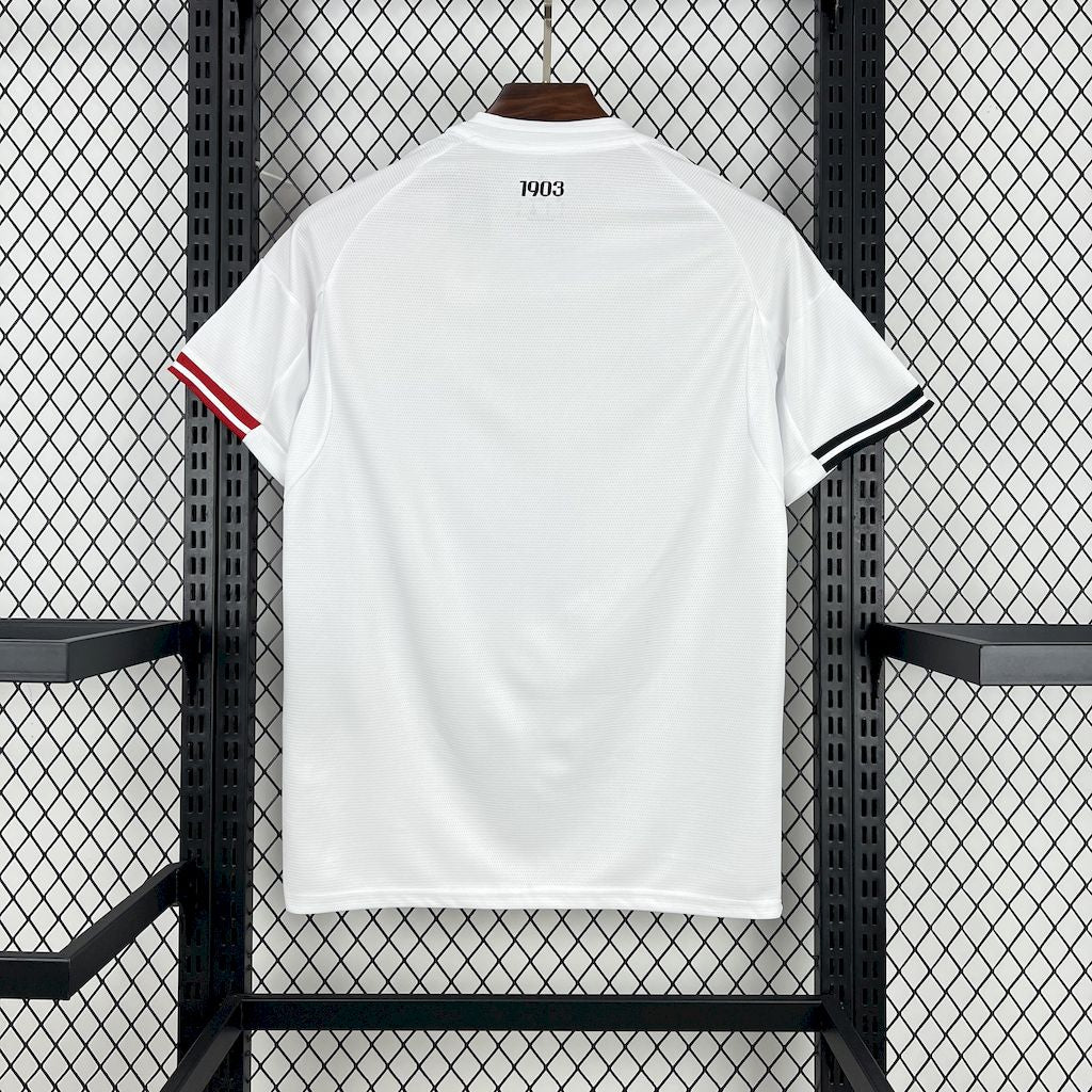 Men's Besiktas 2025/26 Home Jersey