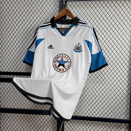 Retro's Newcastle United 1999/00 Away Jersey