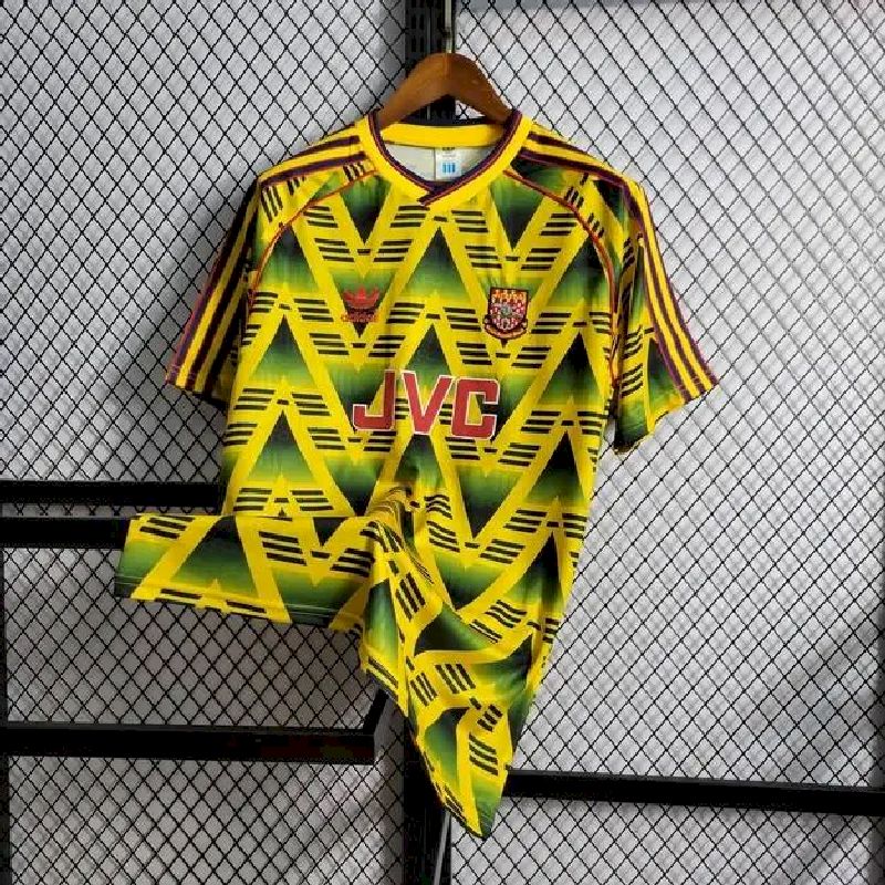 Retro's Arsenal FC 1991/92 Away Jersey