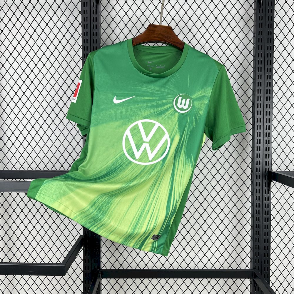 Men’s Wolfsburg 2025/26 Home Jersey