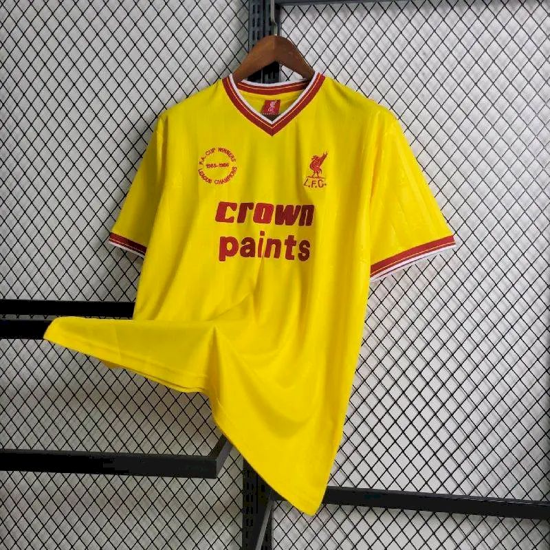 Retro's Liverpool 1985/86 Third Jersey