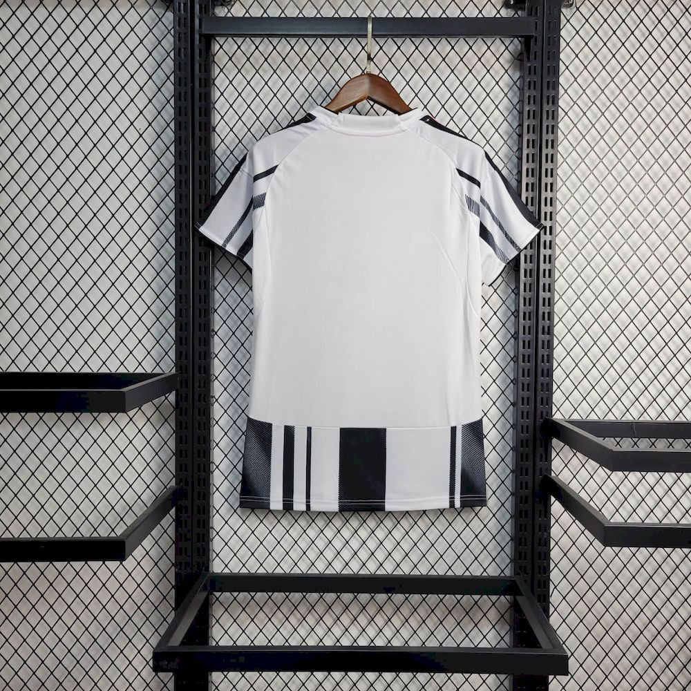 Women's Juventus 2025/26 Home Jersey