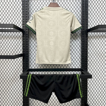 Kid's Bayern Munich 2025/26 Oktoberfest Edition Kit