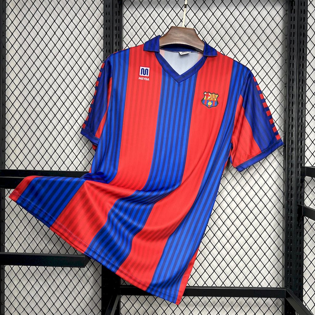 Retro's FC Barcelona 1991/92 Home Jersey