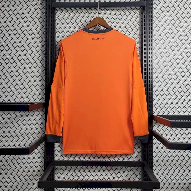 Retro's Real Madrid 2013/14 Third Long Sleeve Jersey
