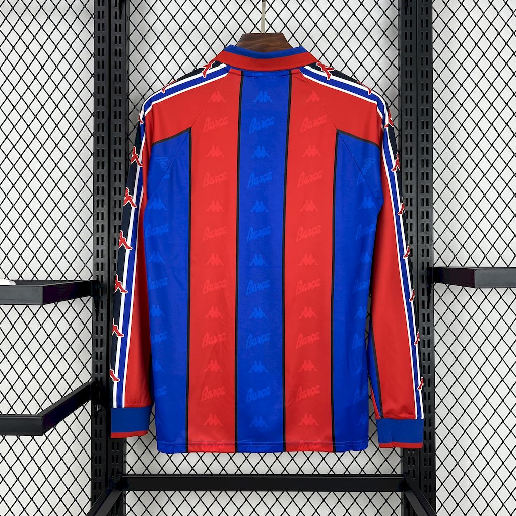 Retro's FC Barcelona 1995/96 Home Long Sleeve Jersey