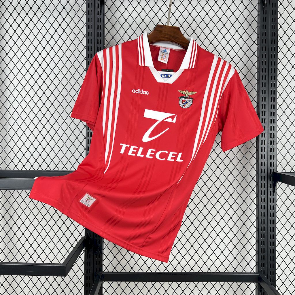 Retro's SL Benfica 1997/98 Home Jersey