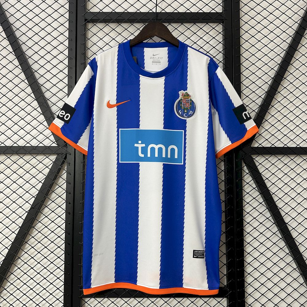 Retro's FC Porto 2010/11 Home Jersey