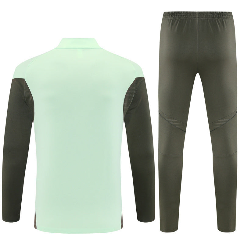 Real Madrid 2025/26 Half-Zip Training Set – Essential Edition