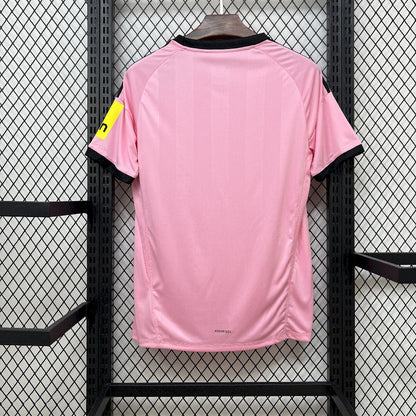 Men’s Newcastle United 2025/26 Pink GK Jersey