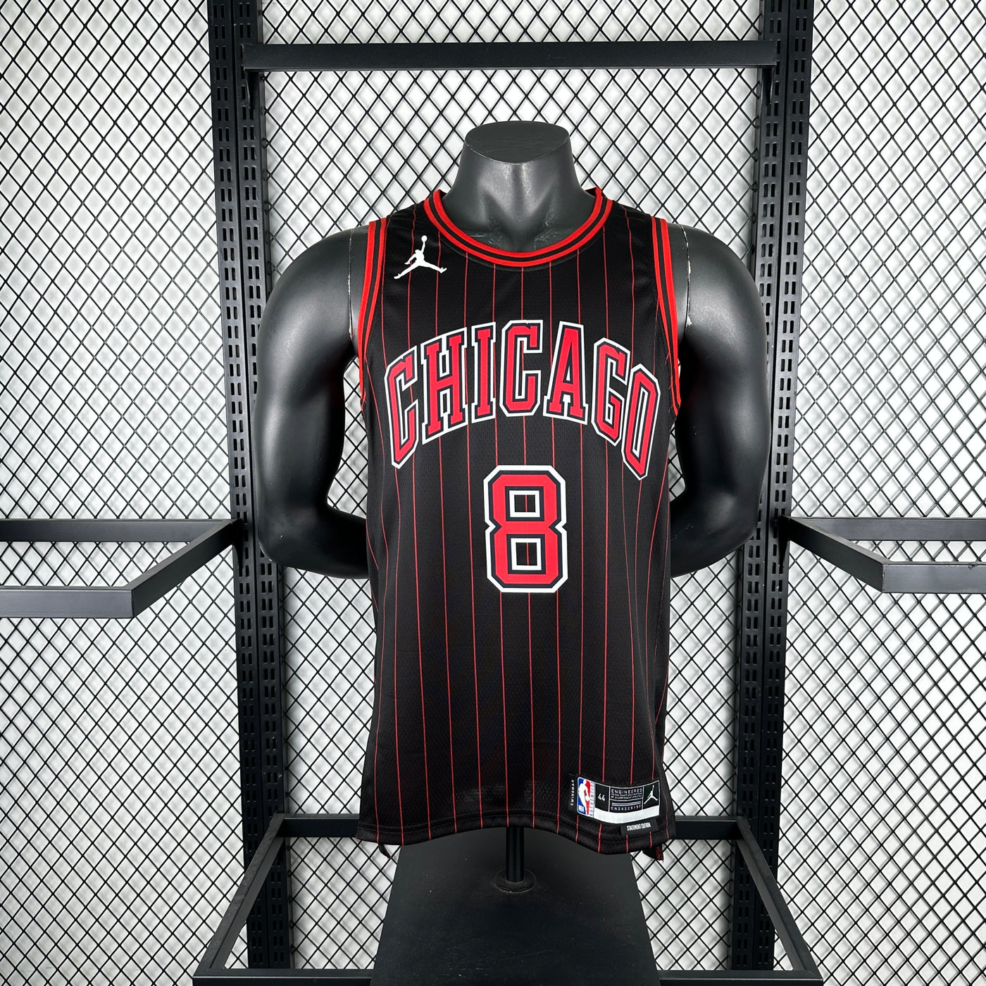 Men’s Chicago Bulls #8 Lavine Jersey – Black & Red