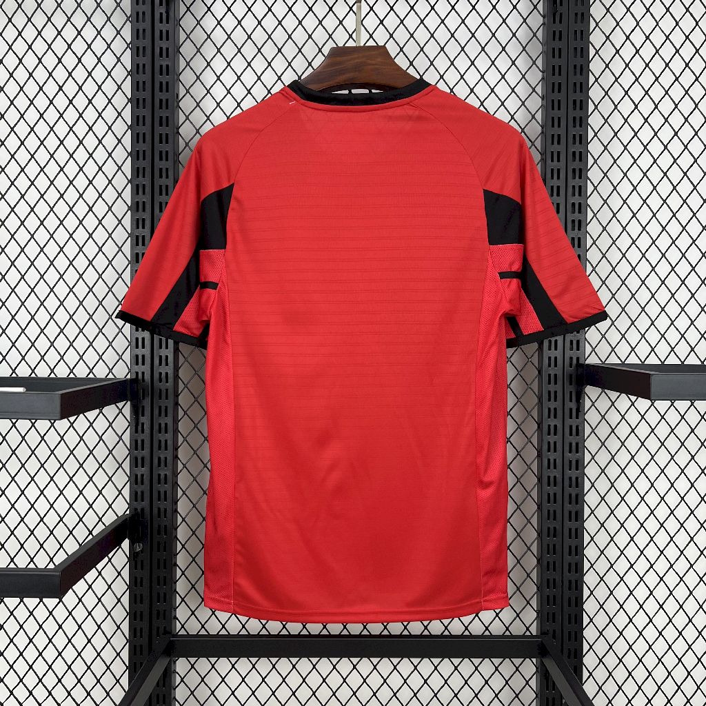 Retro's Atlético de Madrid 2001/02 Away Jersey