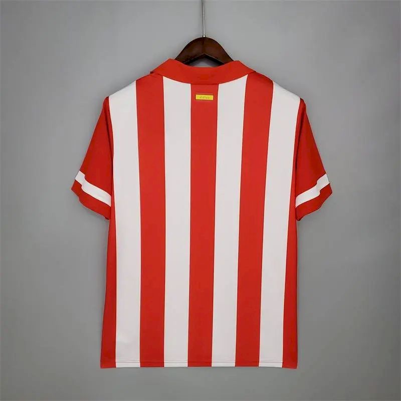 Retro's Atlético de Madrid 2013/14 Home Jersey