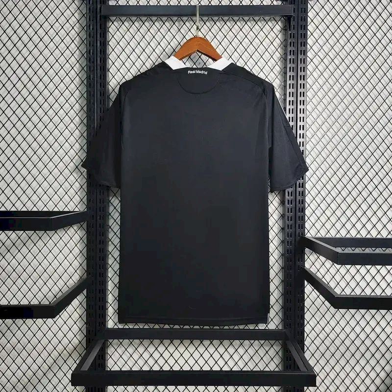 Retro's Real Madrid 2008/09 Away Jersey