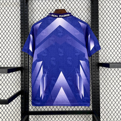 Retro's Real Madrid 1996/97 Away Jersey