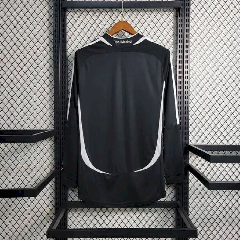 Retro's Real Madrid 2006/07 Away Long Sleeve Jersey