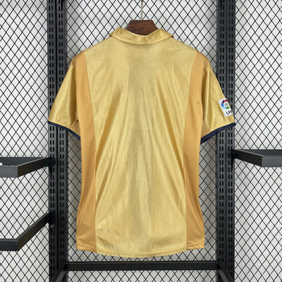 Retro's FC Barcelona 2001/02 Away Jersey