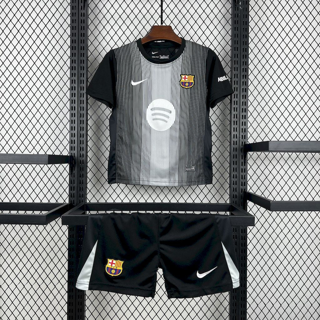 Kid's FC Barcelona 2025/26 Black GK Kit