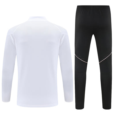 Juventus 2025/26 Half-Zip Training Set – Essential Edition
