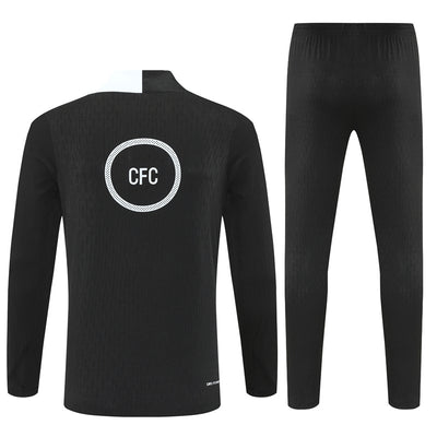Chelsea FC 2025/26 Half-Zip Training Set – Essential Edition