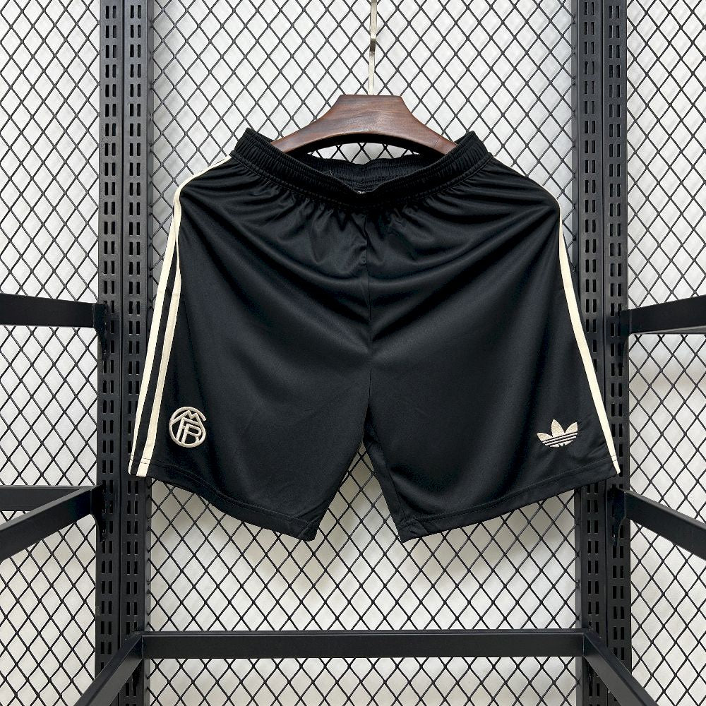 Men’s Bayern Munich 2025/26 Third Shorts