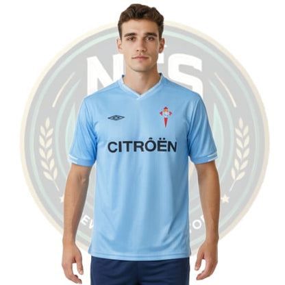 Retro's Celta de Vigo 2004/05 Home Jersey