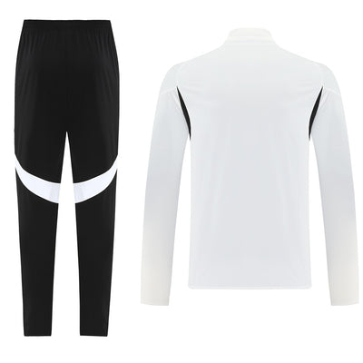 Manchester United 2025/26 White & Black Tracksuit