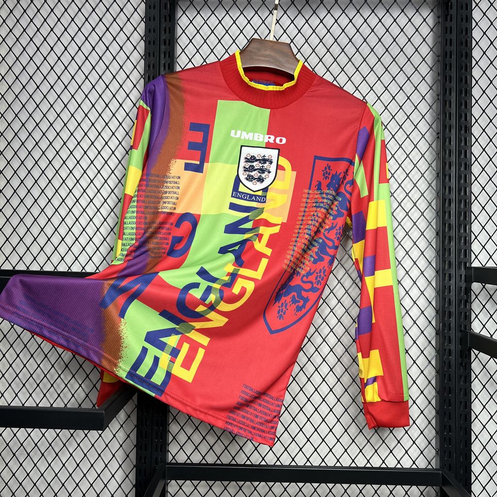 Retro's England 1995/96 Goalkeeper Long Sleeve Jersey