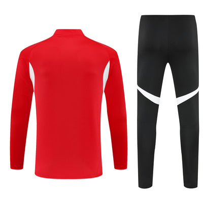 Liverpool FC 2025/26 Half-Zip Training Set – Essential Edition