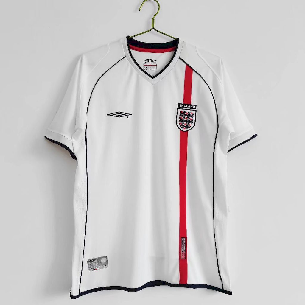 Retro's England 2001/03 Home Jersey