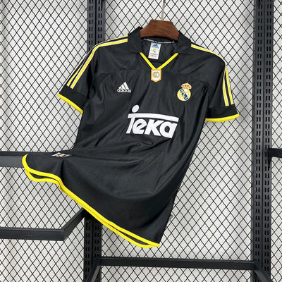 Retro's Real Madrid 1999/00 Away Jersey