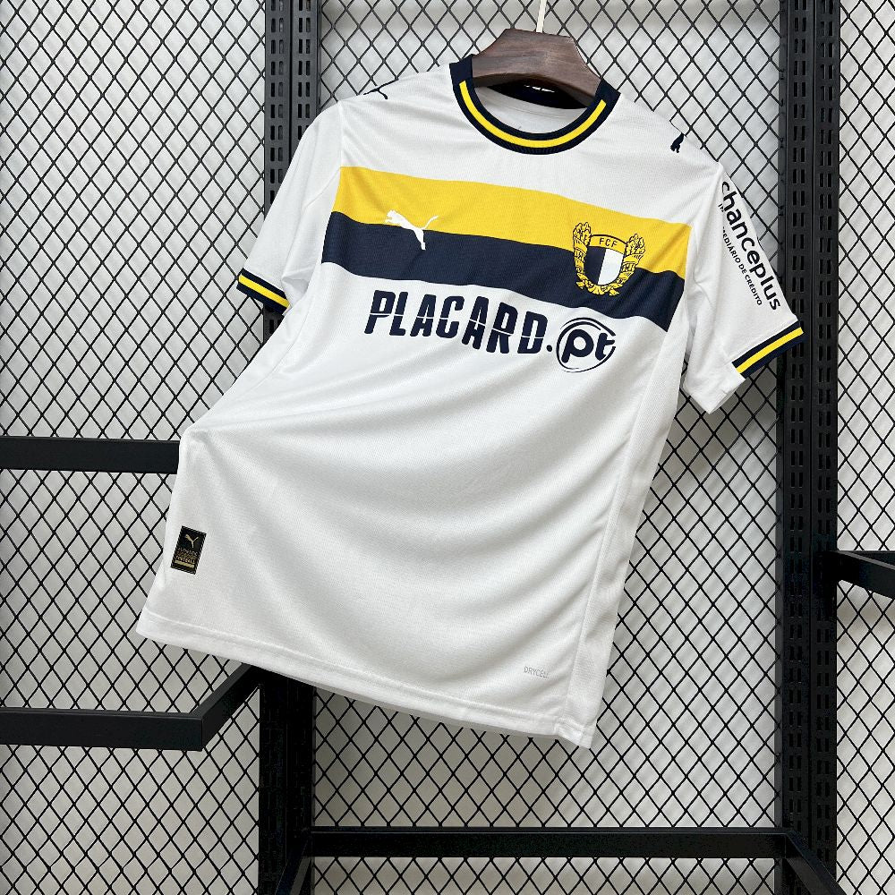 Men’s Famalicão FC 2025/26 Home Jersey