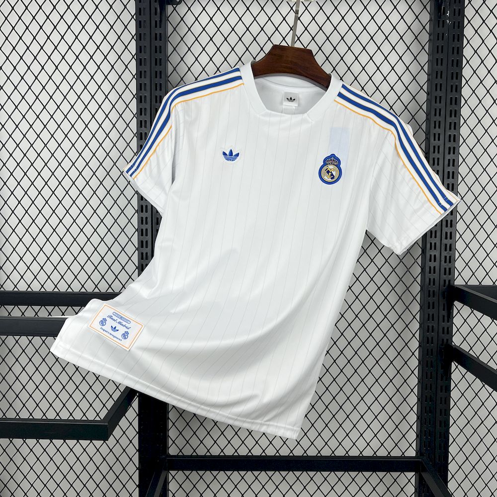Men's Real Madrid 2025/26 White Terrace Icons Jersey