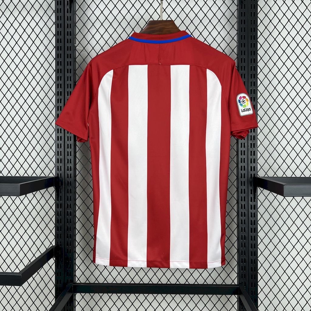 Retro's Atlético de Madrid 2016/17 Home Jersey