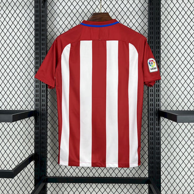 Retro's Atlético de Madrid 2016/17 Home Jersey