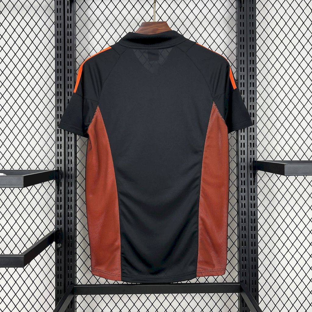 Retro's SL Benfica 2002/03 Away Jersey