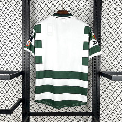 Retro's Sporting CP 2000/01 Home Jersey